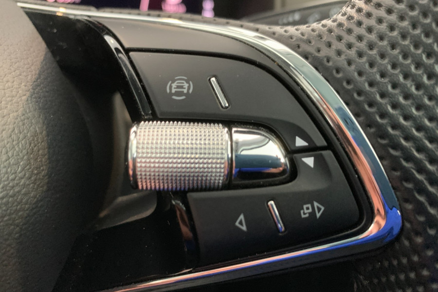 2021 Skoda Karoq NU 110TSI SUV Image 24