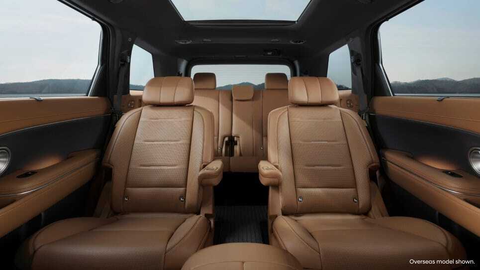 7 or 8 seater option Image