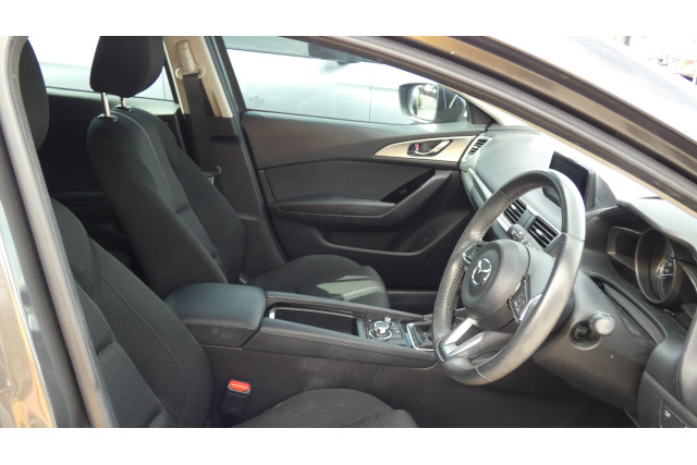 2018 Mazda 3 BN MY18 MAXX SPORT 5YR Hatch Image 9
