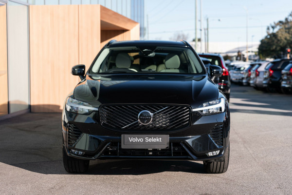 2026 Volvo XC60 UZ Ultra B5 Dark SUV Image 8