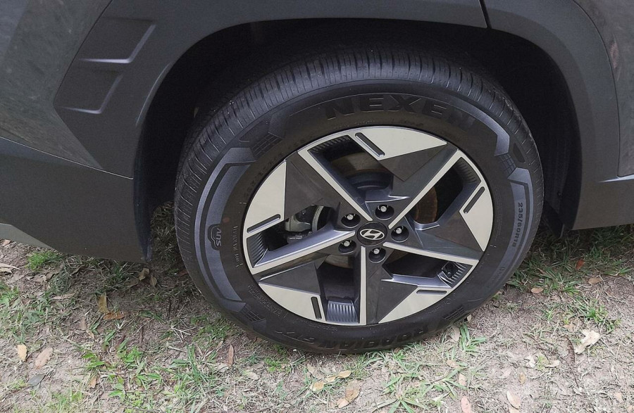 2025 MY26 Hyundai Tucson NX4.V4 Elite SUV Image 9