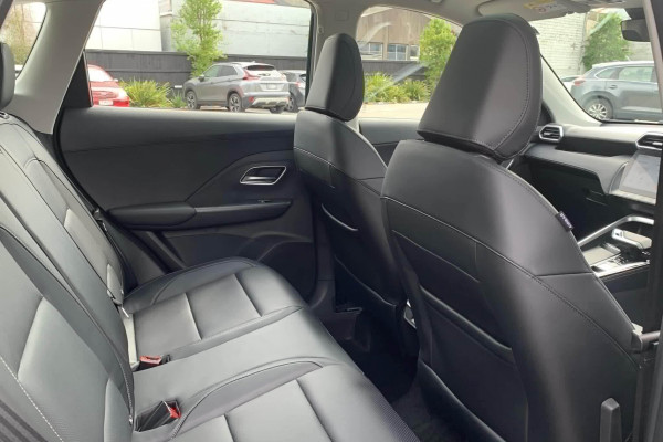 2026 MG ZS Essence Hybrid+ SUV Image 13