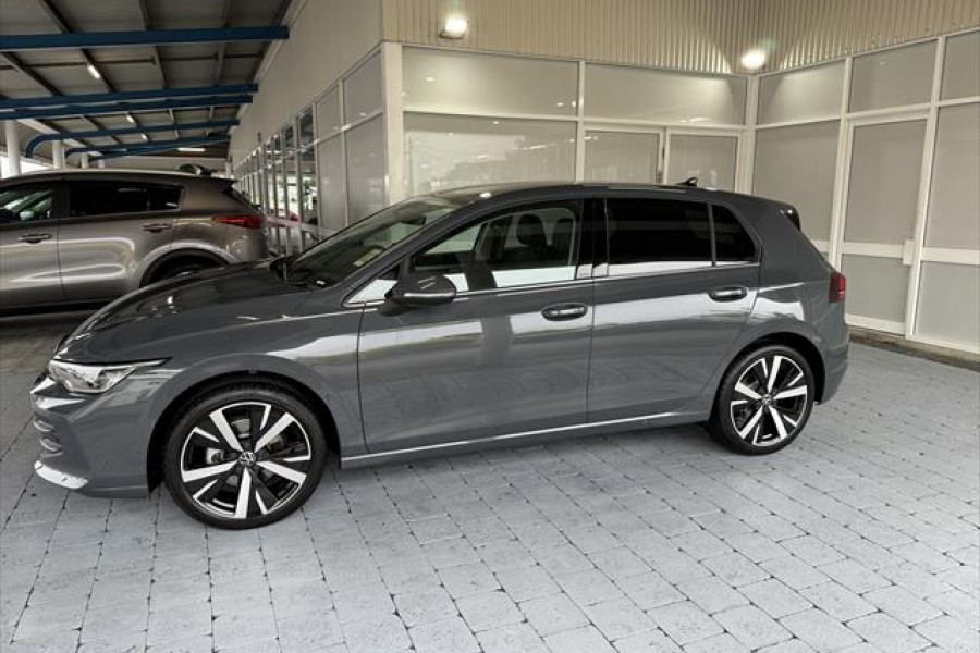2024 Volkswagen Golf 8 110TSI Hatch Image 9