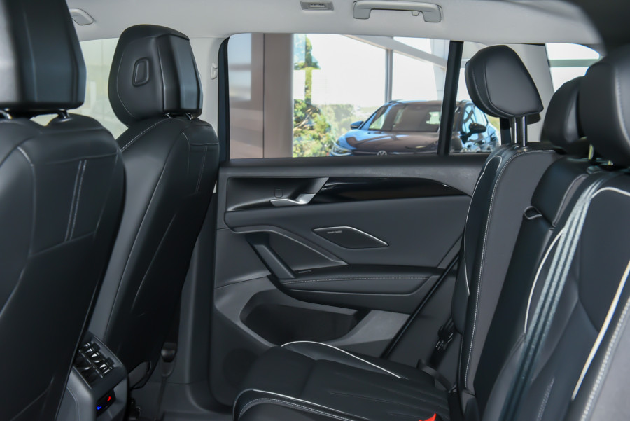 2025 Volkswagen Tiguan CT 150TSI Elegance SUV Image 9