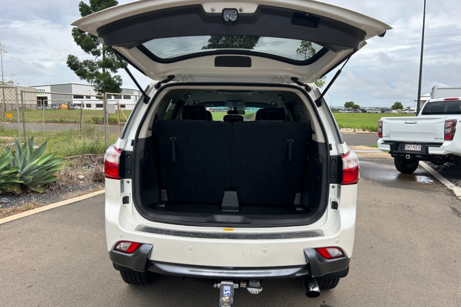 2016 MY15 Isuzu MU-X LS-T SUV Image 20
