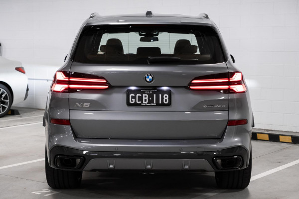 2025 BMW X5 G05 LCI xDrive30d M Sport SUV image 4
