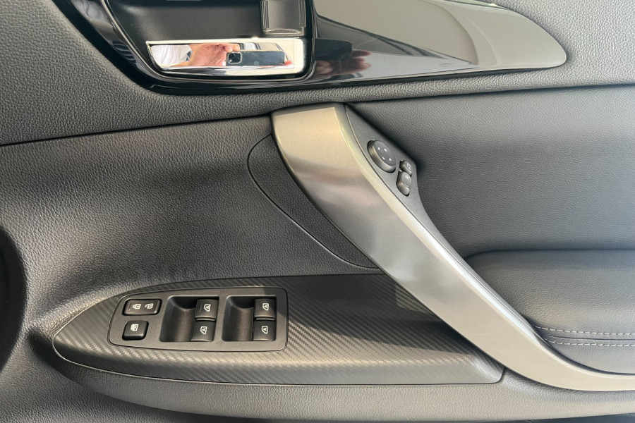 2023 MY24 Mitsubishi Eclipse Cross YB Black Edition SUV Image 14