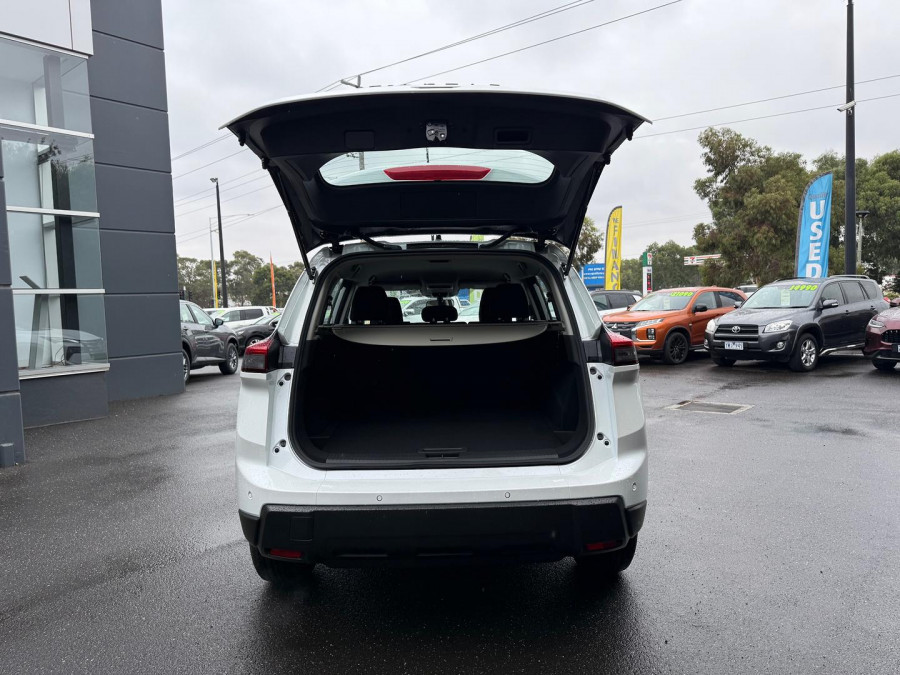 2026 Nissan X-Trail T33 ST SUV Image 24