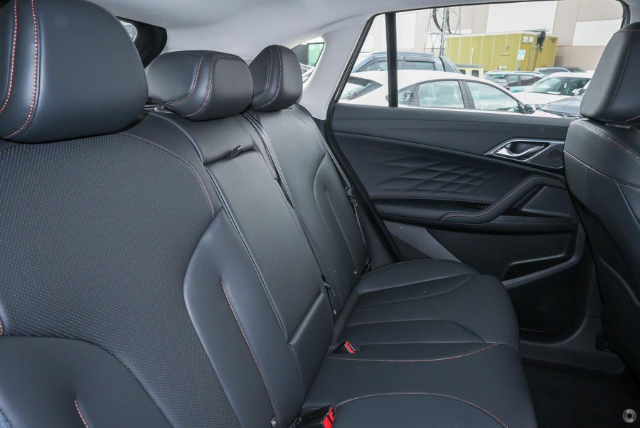2024 MY24.5 MG HS AS33 Excite SUV Image 8
