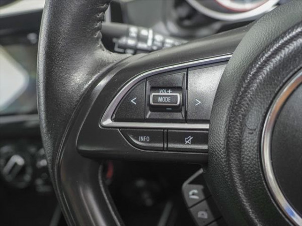 2018 Suzuki Swift AZ GL Navigator Hatch image 14