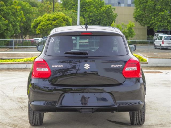 2018 Suzuki Swift AZ GL Navigator Hatch image 4