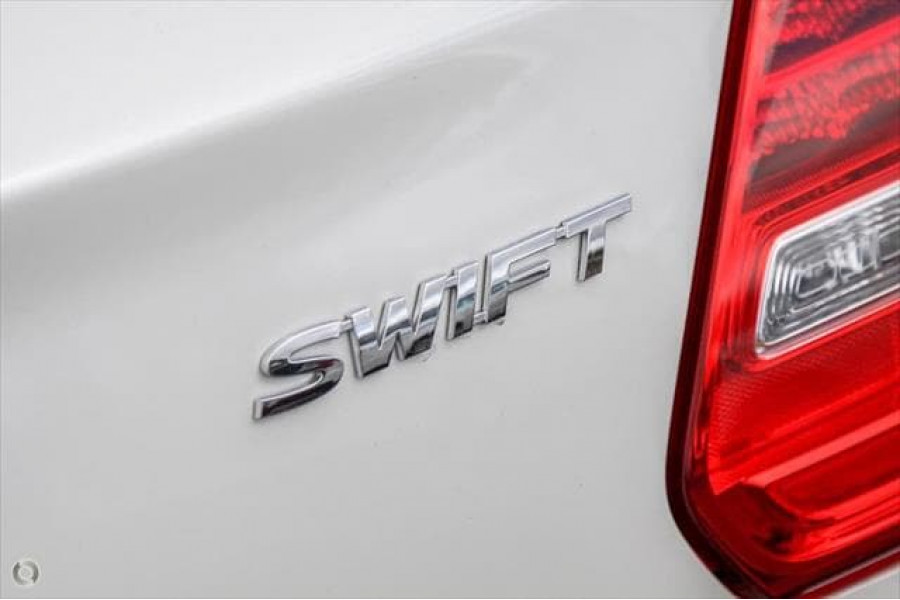 2022 Suzuki Swift AZ Series II GL Hatch