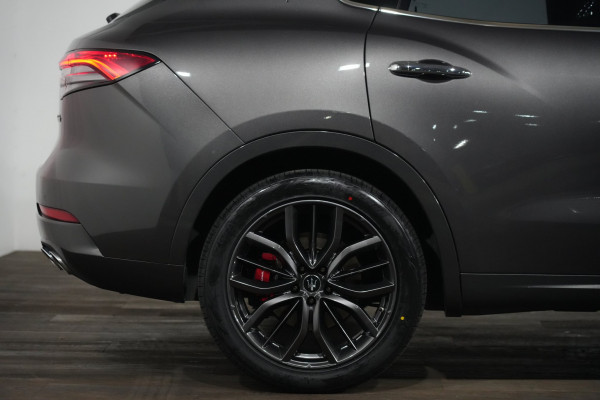 2023 Maserati Levante GT SUV Image 6