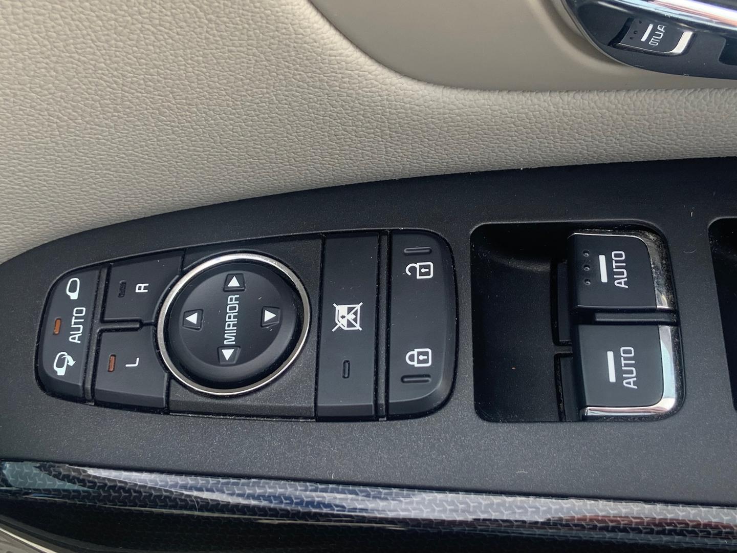 2020 Kia Carnival YP SLi Van Image 34