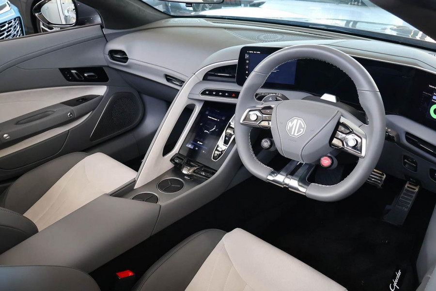 2024 MG Cyberster EC32 Convertible Image 6