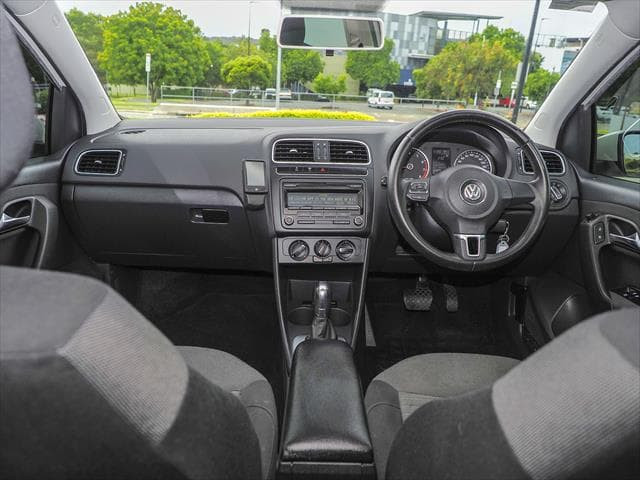 2013 Volkswagen Polo 6R Trendline Hatch Image 11