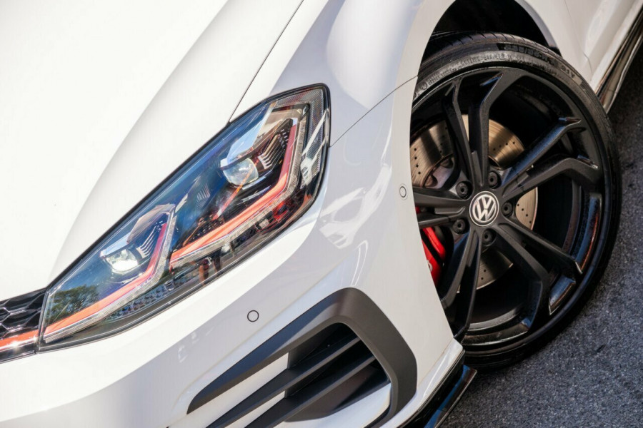 2020 Volkswagen Golf 7.5 GTi TCR Hatch Image 6