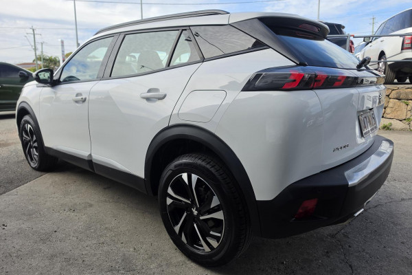 2021 Peugeot 2008 P24 Allure SUV Image 9