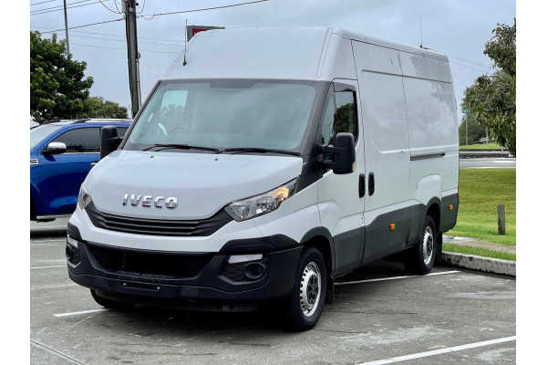 2018 Iveco Daily 35S13 Image 3