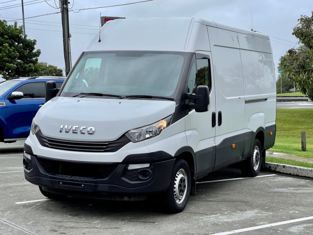 2018 Iveco Daily 35S13 Image 3