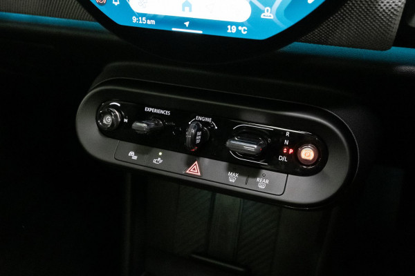 2025 MINI Cooper F65 C Favoured Hatch image 17