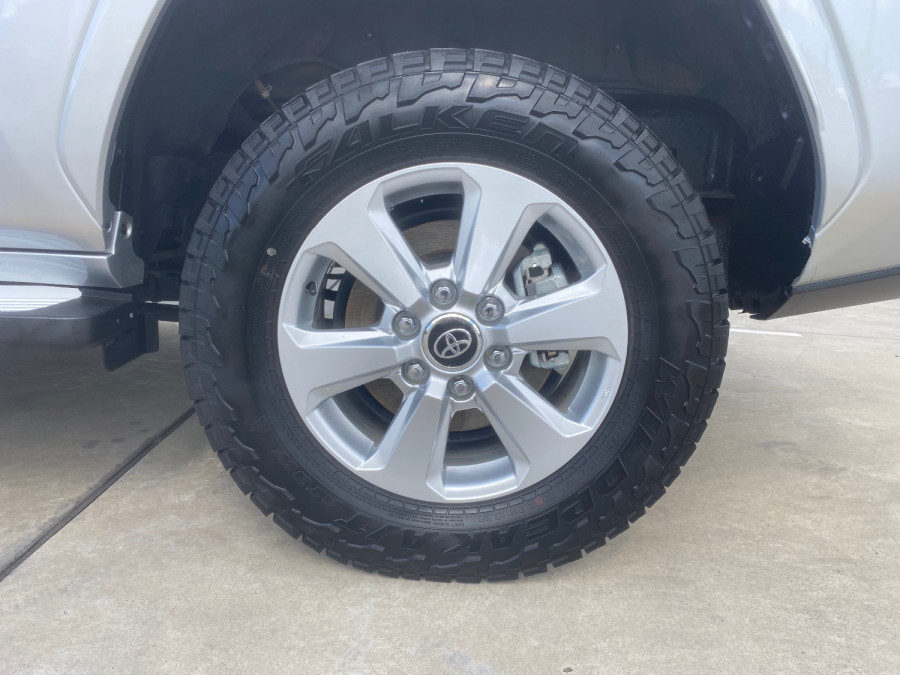2023 Toyota LandCruiser FJA300R GXL SUV Image 21