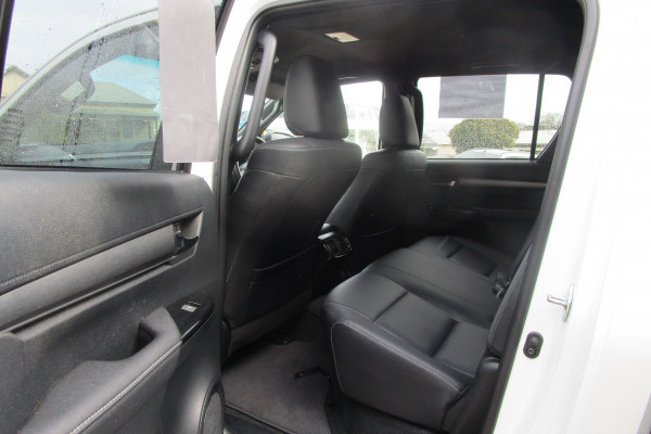 2023 Toyota HiLux GUN126R Rogue Ute Image 12