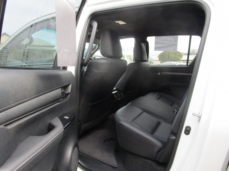 2023 Toyota HiLux GUN126R Rogue Ute Image 12