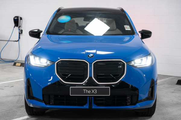 2026 BMW X3 G45 M50 xDrive SUV image 3