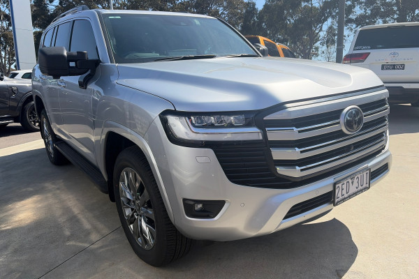 2022 MY24 Toyota LandCruiser FJA300R Sahara SUV Image 1