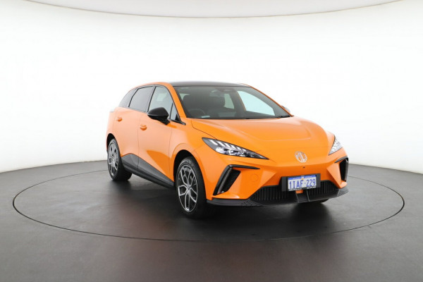 2024 MG MG4 MEH32 Essence 64 Hatch Image 4