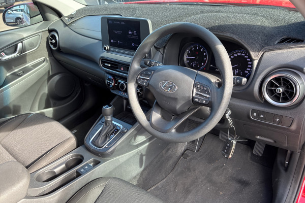 2021 MY22 Hyundai KONA OS.V4  SUV Image 15