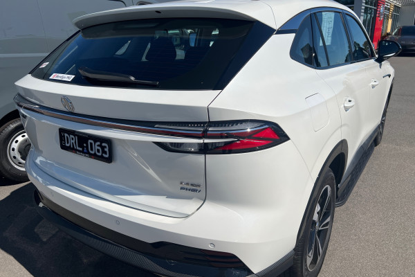 2025 MG HS AS33 Excite Hybrid SUV Image 6