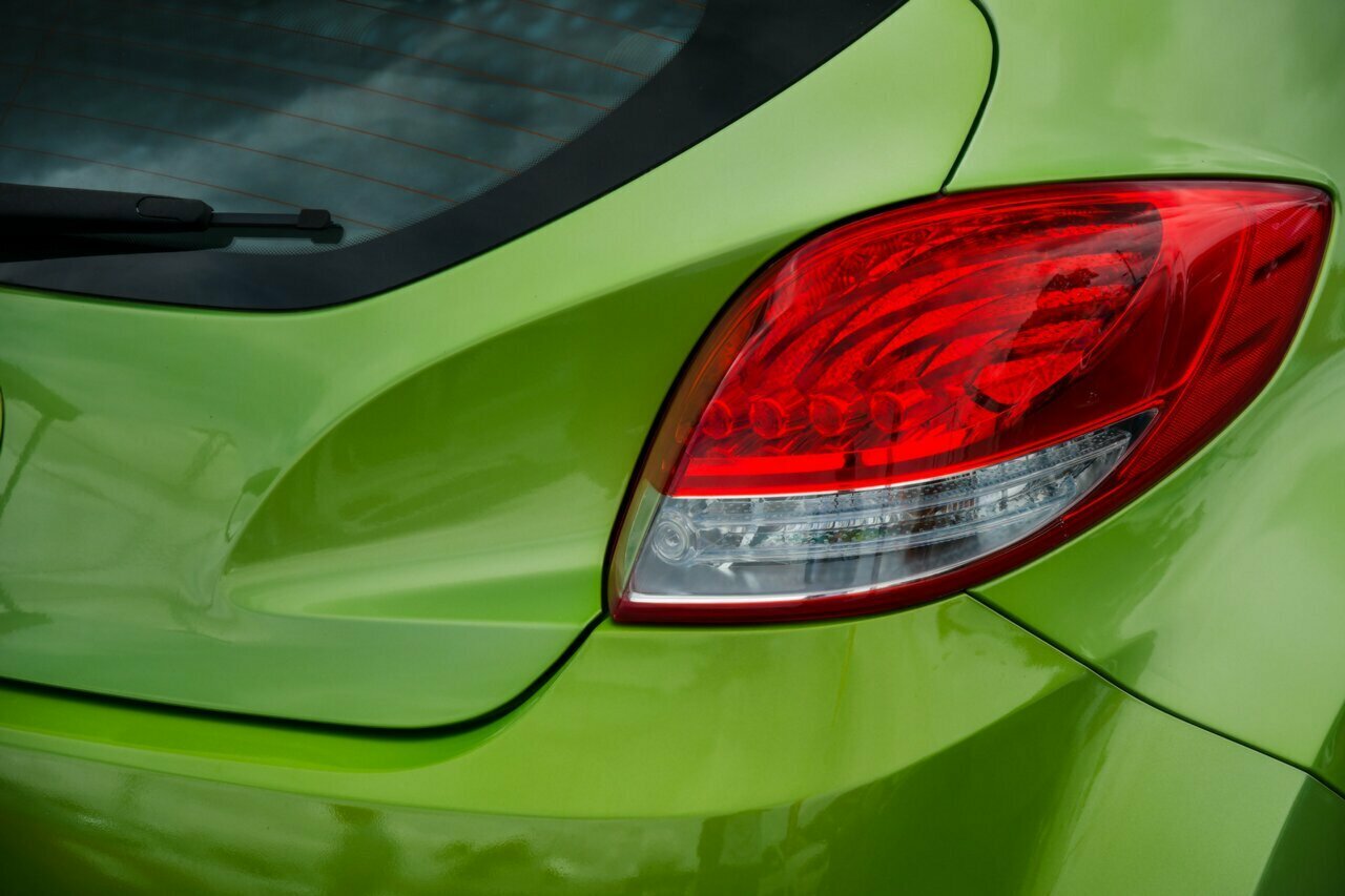 2013 Hyundai Veloster FS2 + Coupe Hatch Image 7