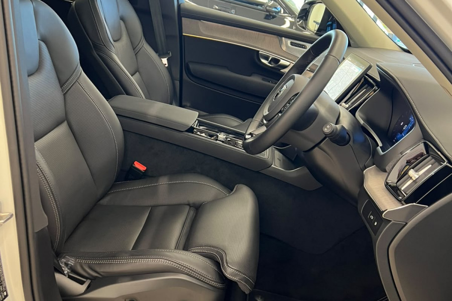 2025 MY26 Volvo XC90 L Series Ultra T8 Plug-in Hybrid Dark SUV
