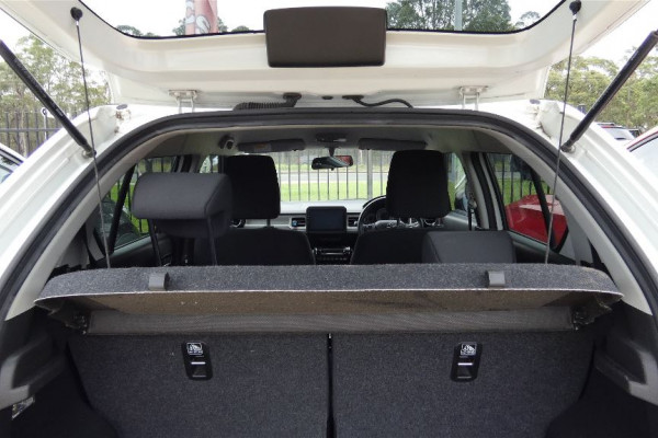 2021 Suzuki Ignis MF SERIES II GLX SUV Image 6
