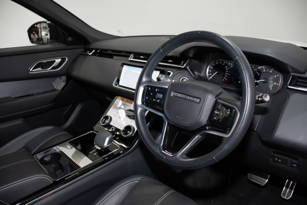 2023 Land Rover Range Rover Velar L560 P250 R-Dynamic SE SUV image 15