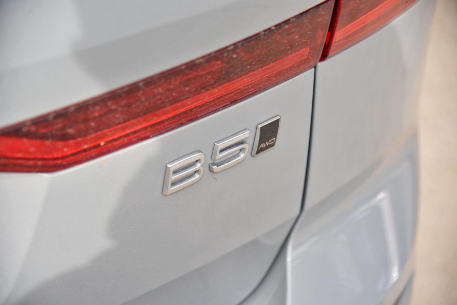 2025 MY26 Volvo XC60 UZ Plus B5 Bright SUV Image 17