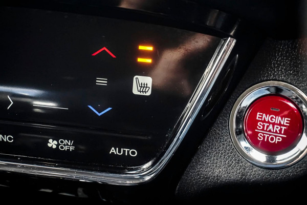 2015 Honda HR-V  VTi-L SUV Image 11