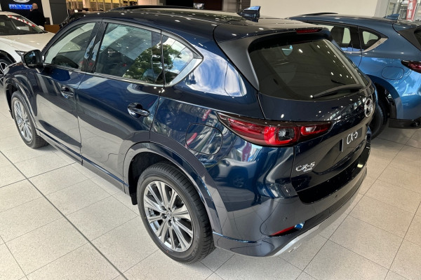 2025 MY24 Mazda CX-5 KF Series G35 Akera SUV