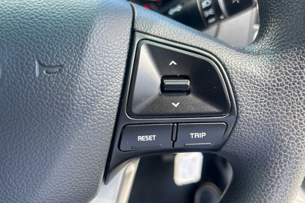 2015 Kia Rio UB S Hatch Image 22
