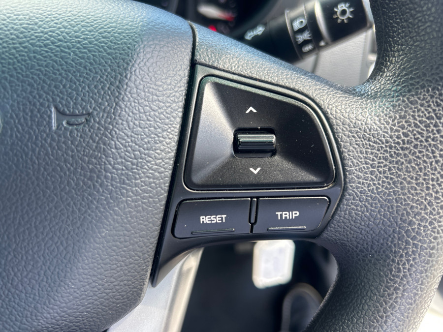 2015 Kia Rio UB S Hatch Image 22