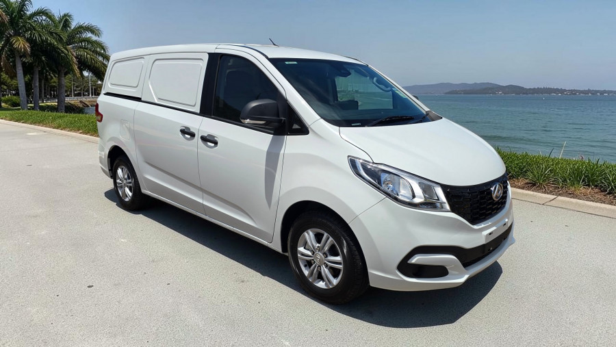 2026 MY25 LDV G10 SV7C + Van Image 1