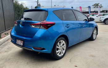 2015 Toyota Corolla ZRE182R Ascent Sport Hatch image 3
