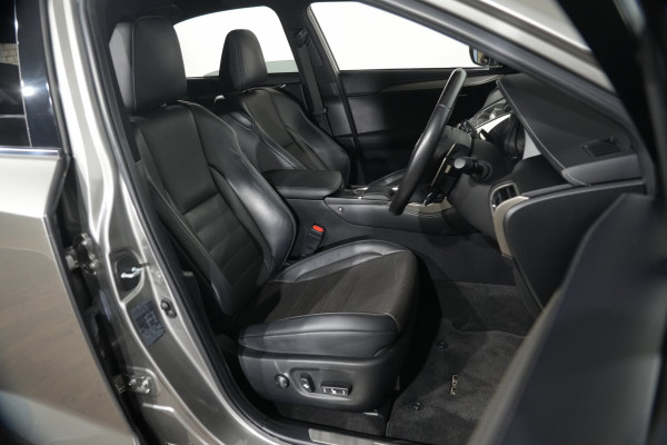 2021 Lexus Nx300h F-Sport +ep1 Hybrid (Fwd) SUV Image 24