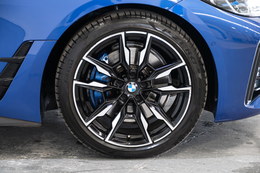 2022 BMW 4 Series M440i xDrive Coupe Image 6