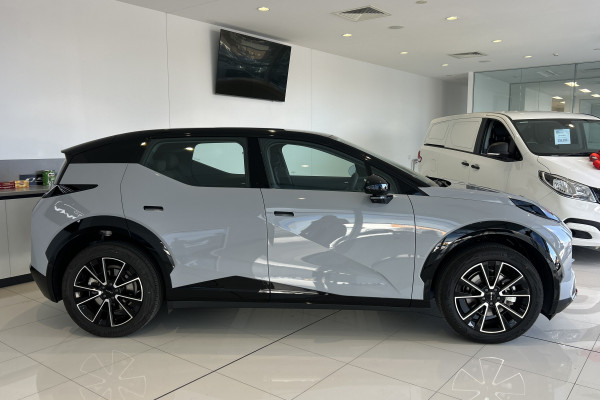 2024 Zeekr X BXE RWD SUV Image 4