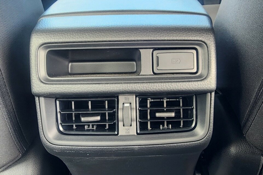 2024 Isuzu D-MAX RG SX Ute Image 16