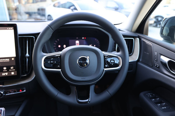 2026 Volvo XC60 UZ Ultra B5 Dark SUV Image 26
