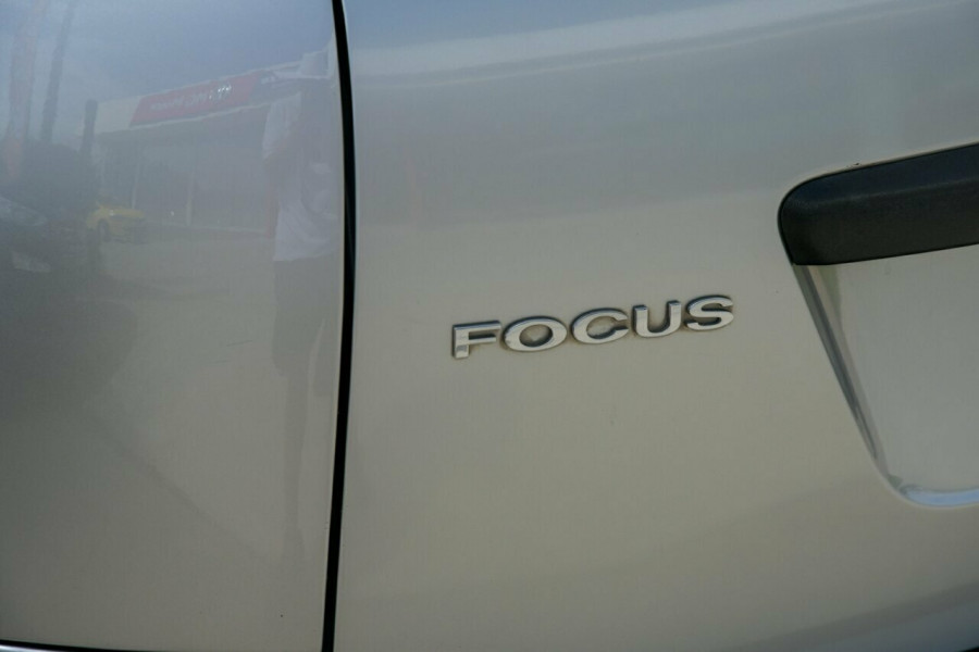 2007 Ford Focus LS CL Hatch Image 8